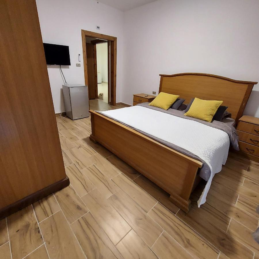 COCO Guesthouse Madaba Exterior foto