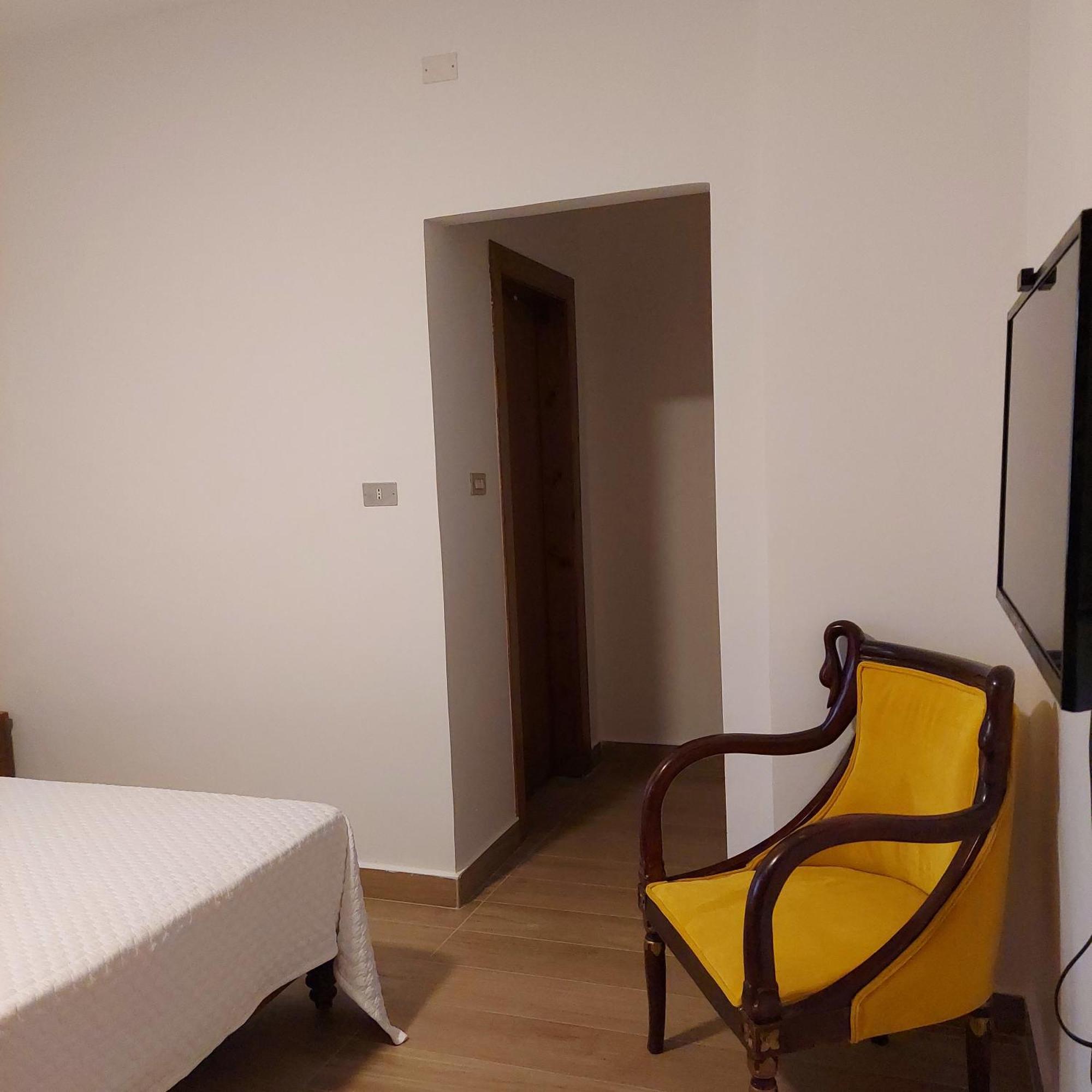 COCO Guesthouse Madaba Quarto foto