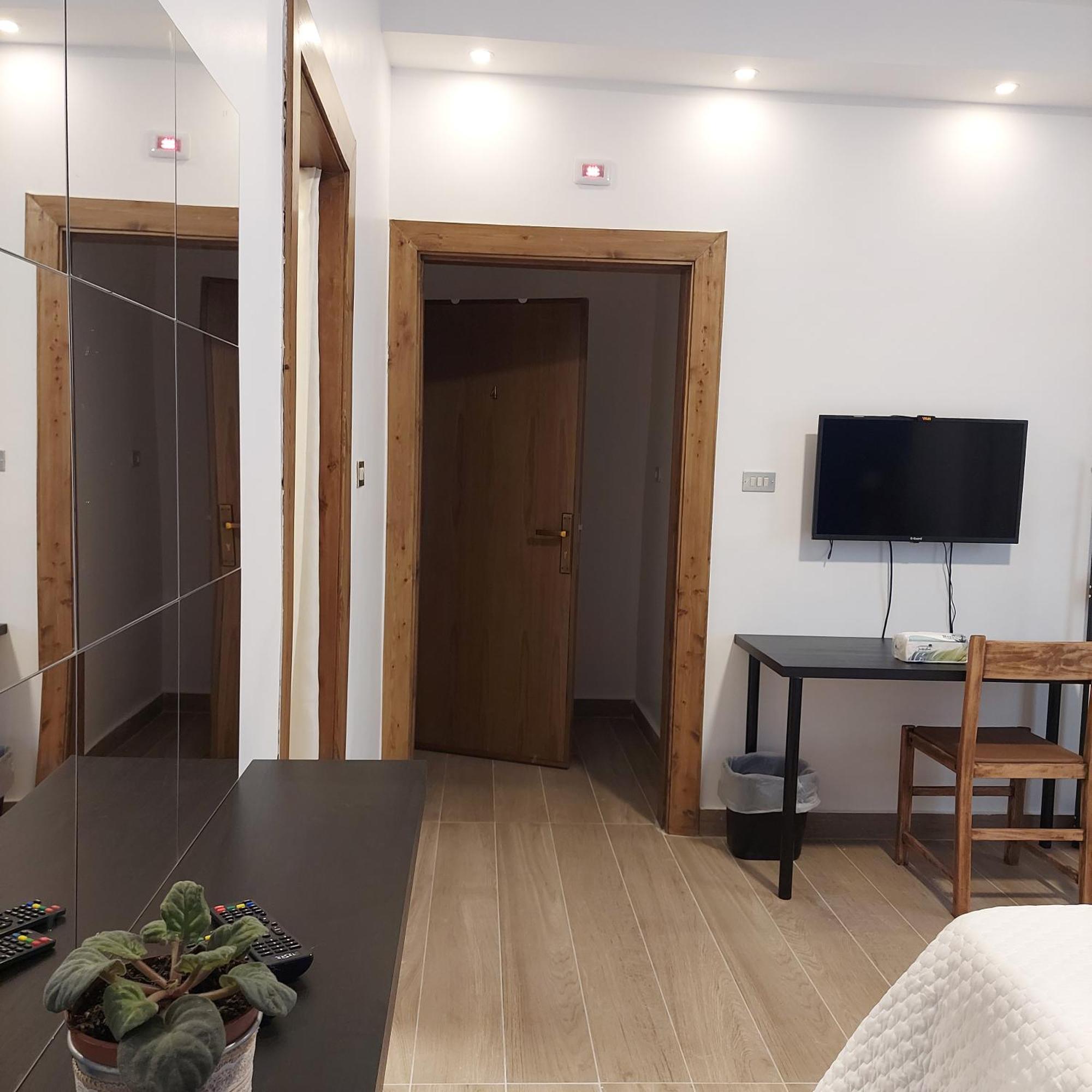 COCO Guesthouse Madaba Quarto foto